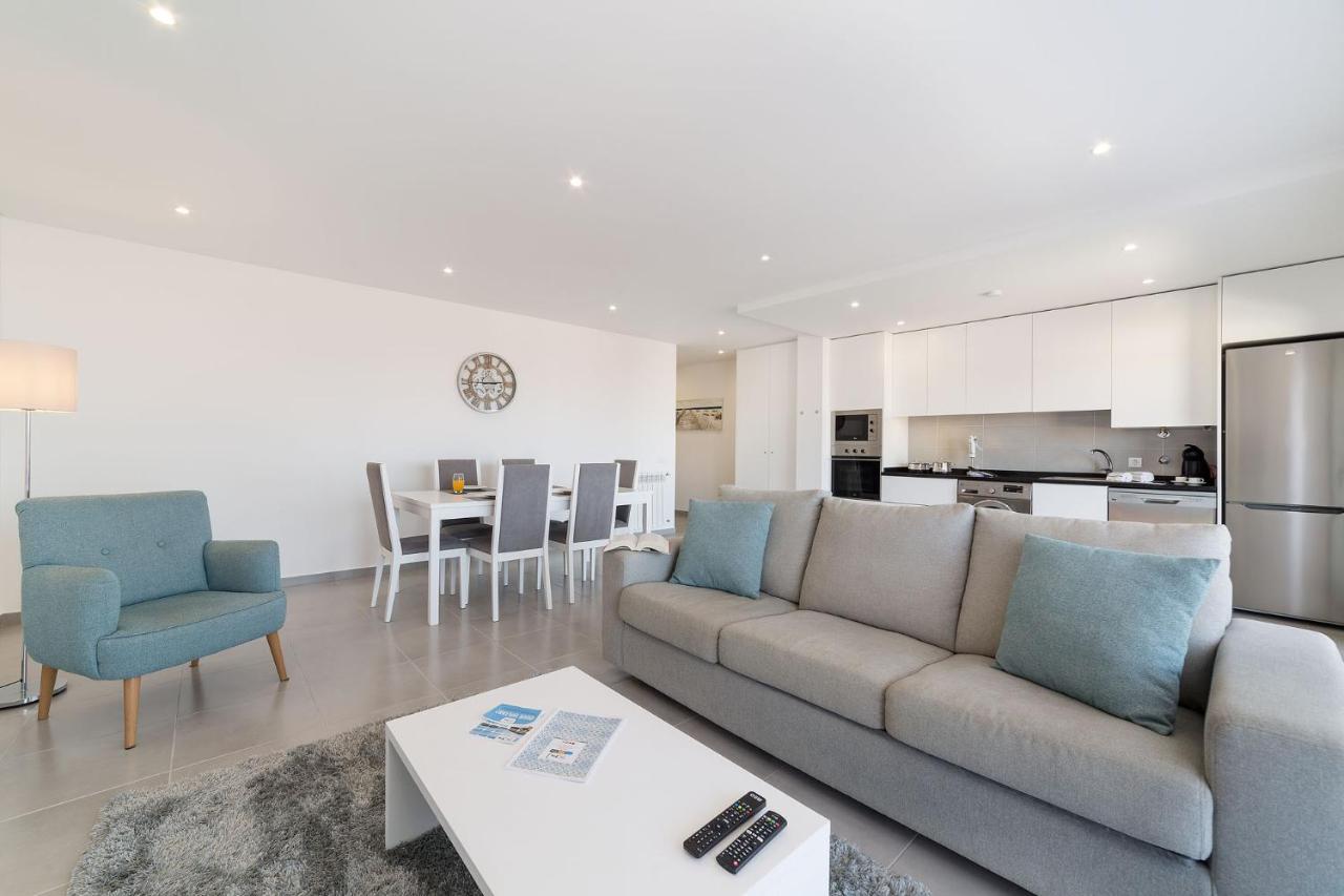 Muralha 2 - Holiday Apartments - By Sch Nazare Luaran gambar